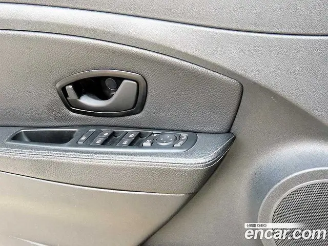 Renault (Samsung) SM3 2014 1.6 автомат (гидро), миниатюра 11