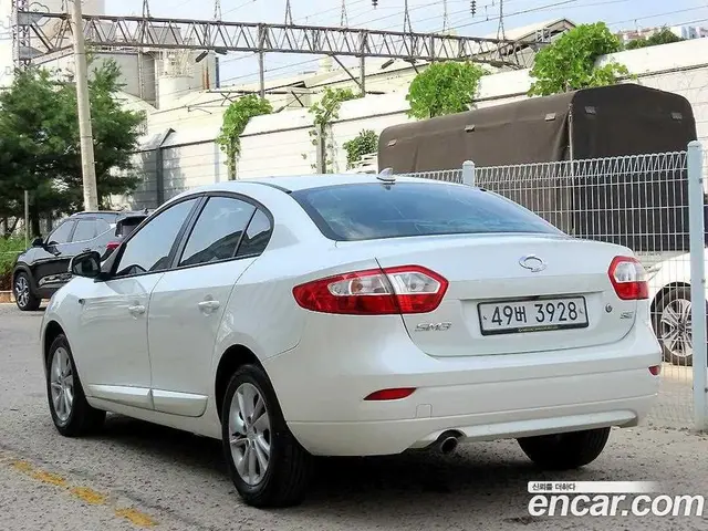 Renault (Samsung) SM3 2014 1.6 автомат (гидро), миниатюра 3