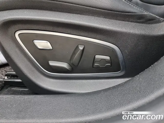 Renault (Samsung) SM6 2017 2.0 автомат (гидро), миниатюра 11