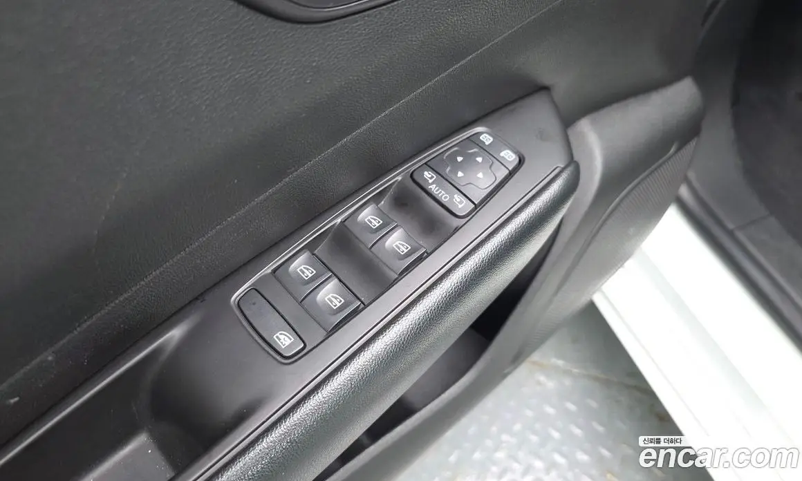 Renault (Samsung) SM6 2018 2.0 автомат (гидро), фото 13