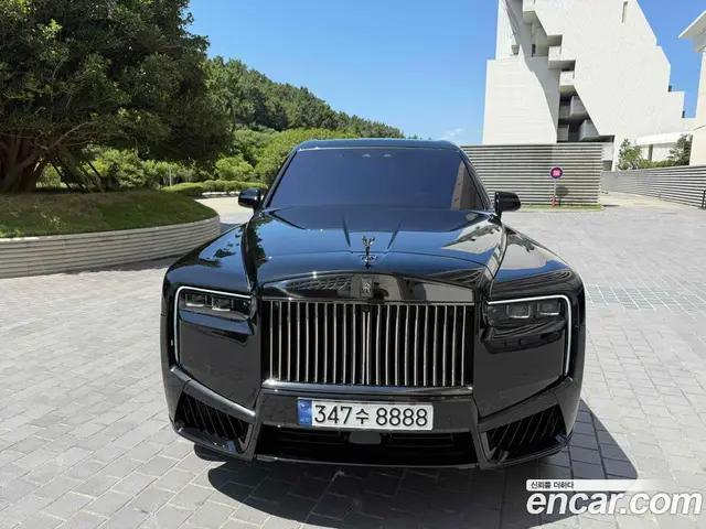 Rolls-Royce Cullinan 2023 6.7 автомат (гидро), миниатюра 2