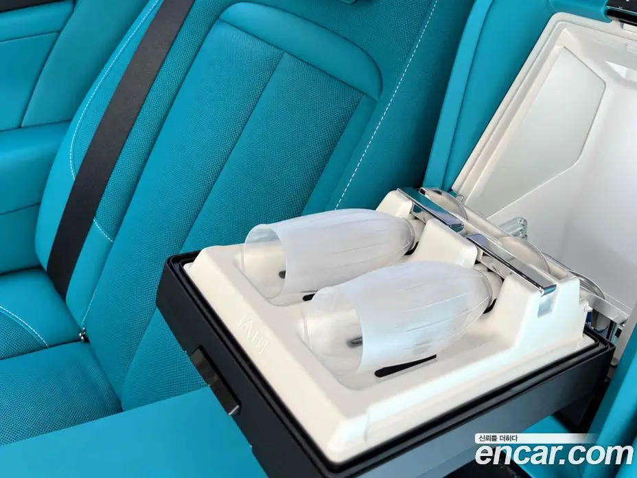 Rolls-Royce Cullinan 2023 6.7 автомат (гидро), фото 19