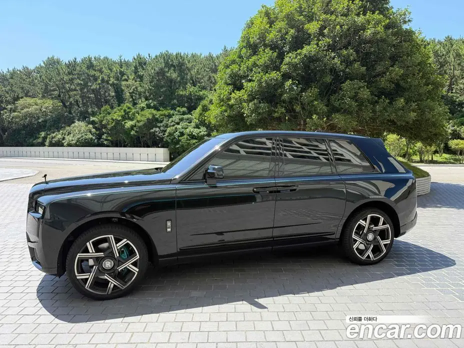 Rolls-Royce Cullinan 2023 6.7 автомат (гидро), фото 4