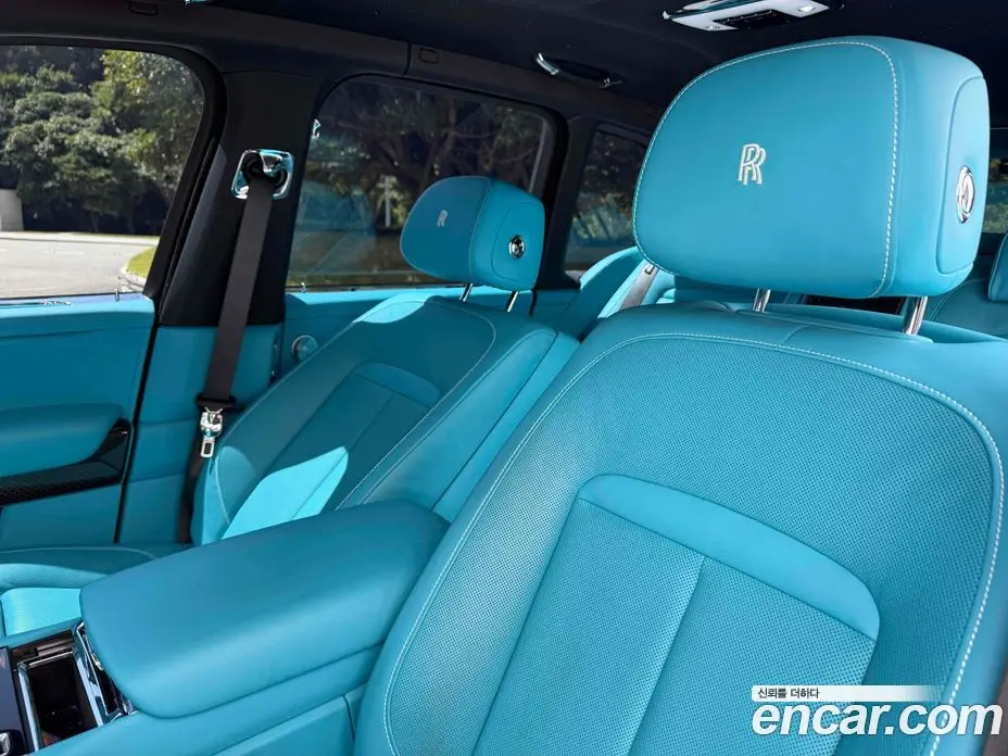 Rolls-Royce Cullinan 2023 6.7 автомат (гидро), фото 8