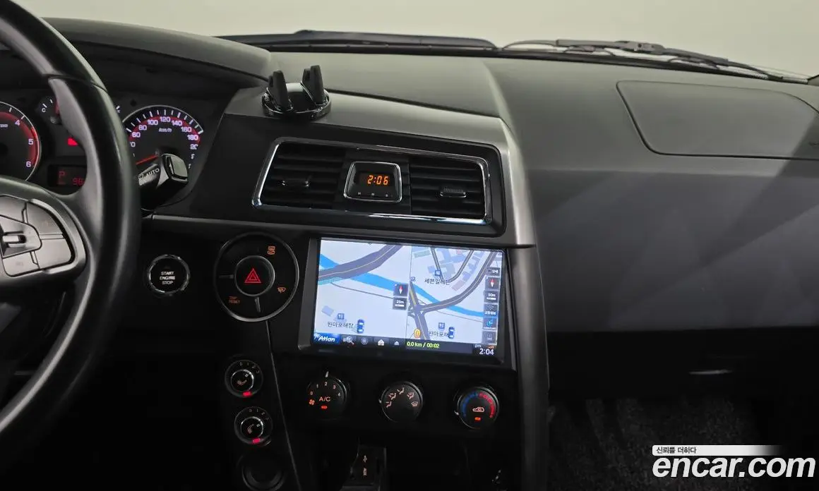 SsangYong Korando 2017 2.2 автомат (гидро), фото 13