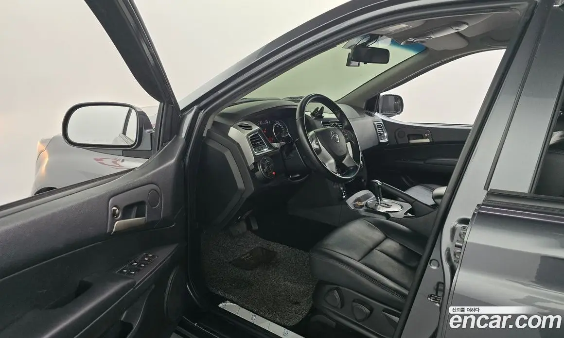 SsangYong Korando 2017 2.2 автомат (гидро), фото 10