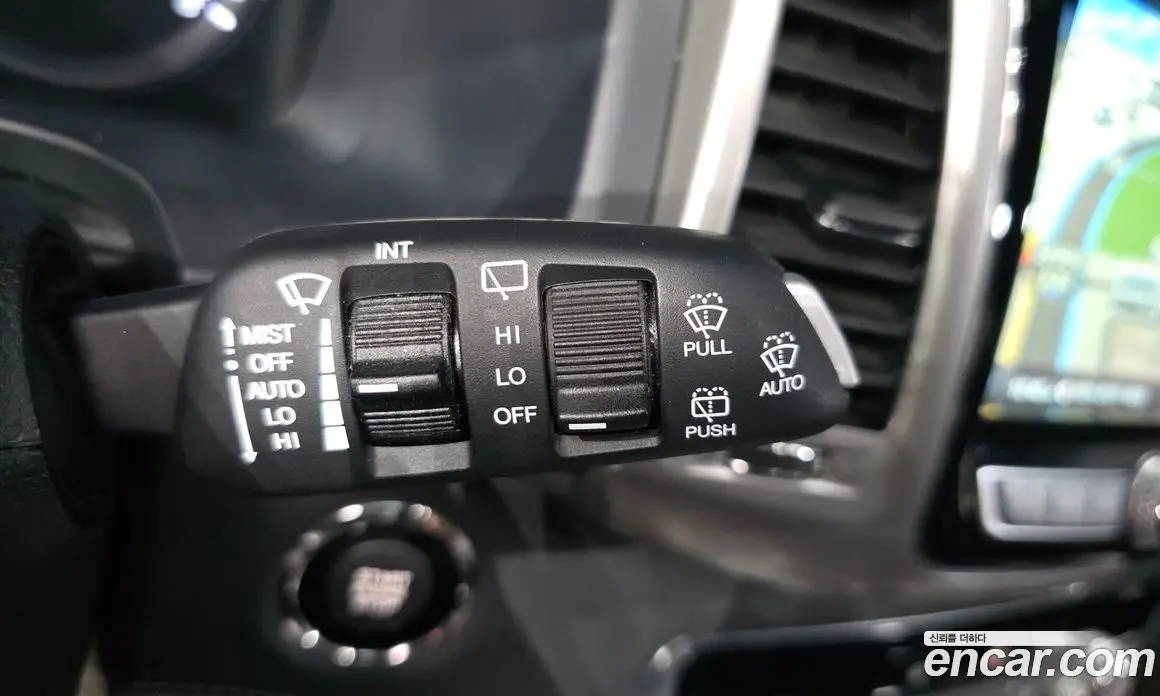 SsangYong Rexton 2018 2.2 автомат (гидро), фото 30