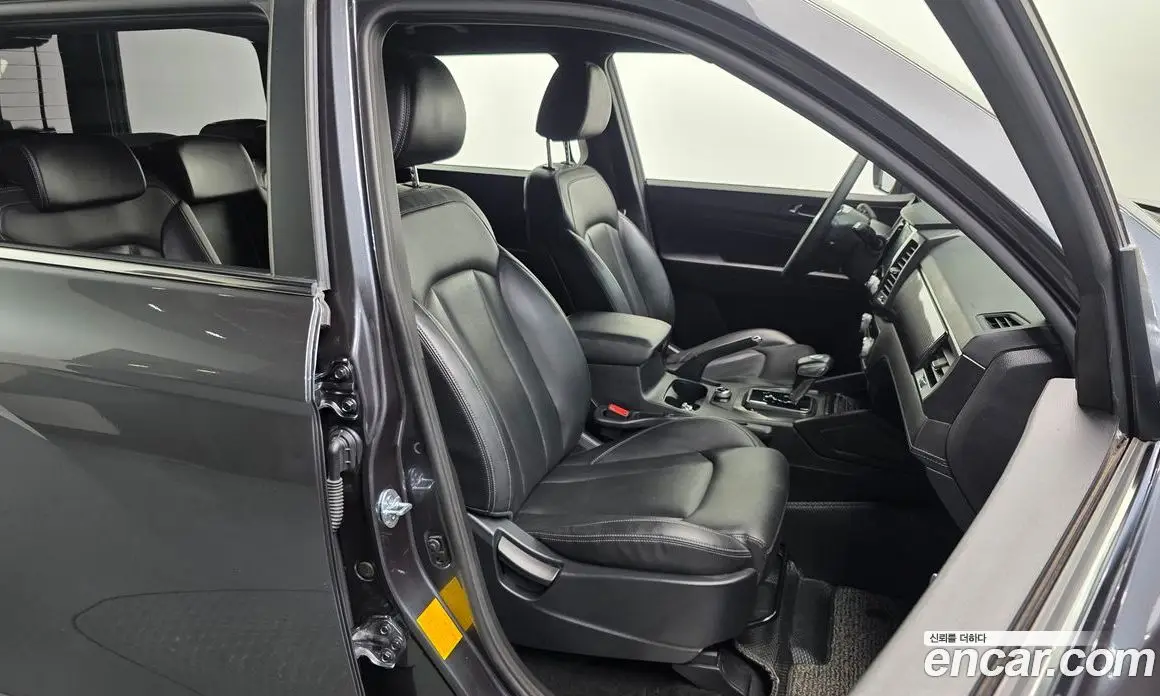 SsangYong Rexton 2020 2.2 автомат (гидро), фото 16