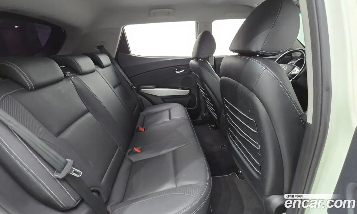 SsangYong TIBOLI 2015 1.6 автомат (гидро), фото 12