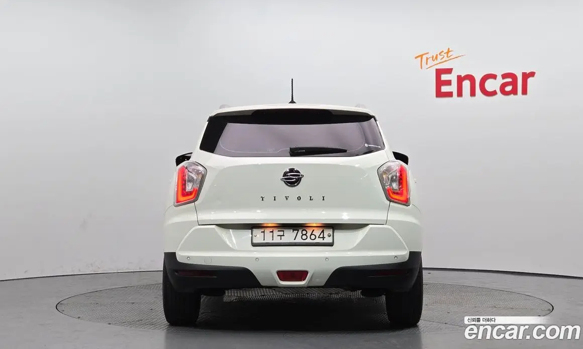 SsangYong TIBOLI 2015 1.6 автомат (гидро), фото 4