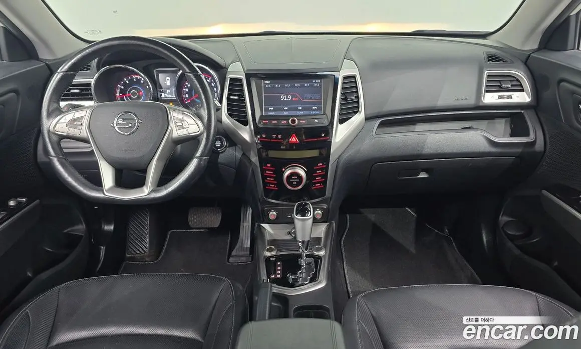 SsangYong TIBOLI 2015 1.6 автомат (гидро), фото 7