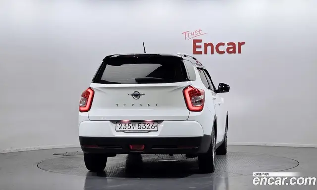 SsangYong TIBOLI 2016 1.6 автомат (гидро), миниатюра 4