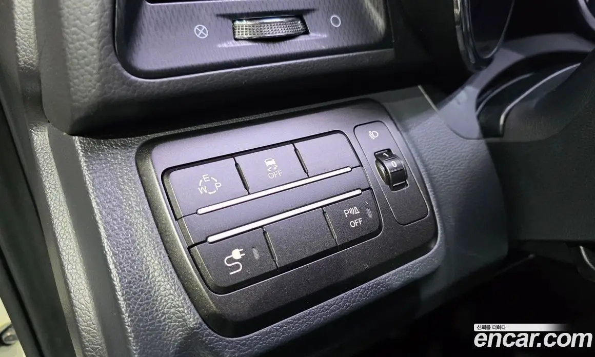 SsangYong TIBOLI 2016 1.6 автомат (гидро), фото 12