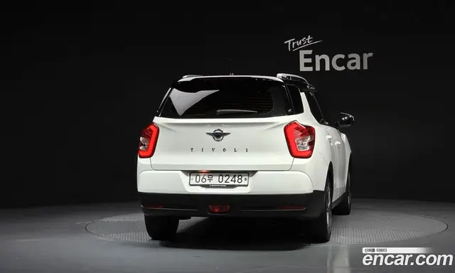 SsangYong TIBOLI 2016 1.6 автомат (гидро), миниатюра 4