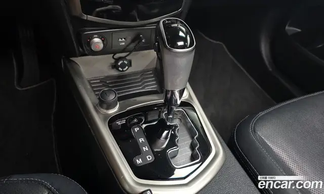 SsangYong TIBOLI 2016 1.6 автомат (гидро), миниатюра 9