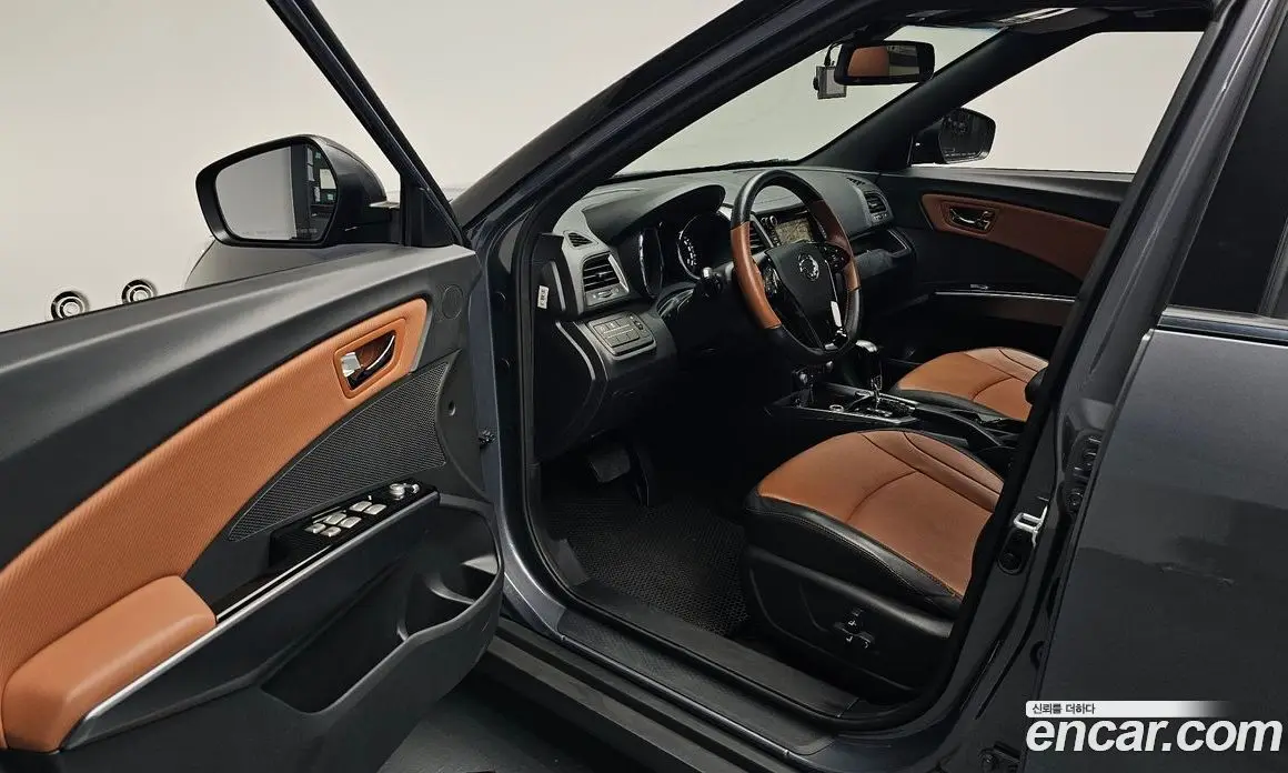 SsangYong TIBOLI 2017 1.6 автомат (гидро), фото 12