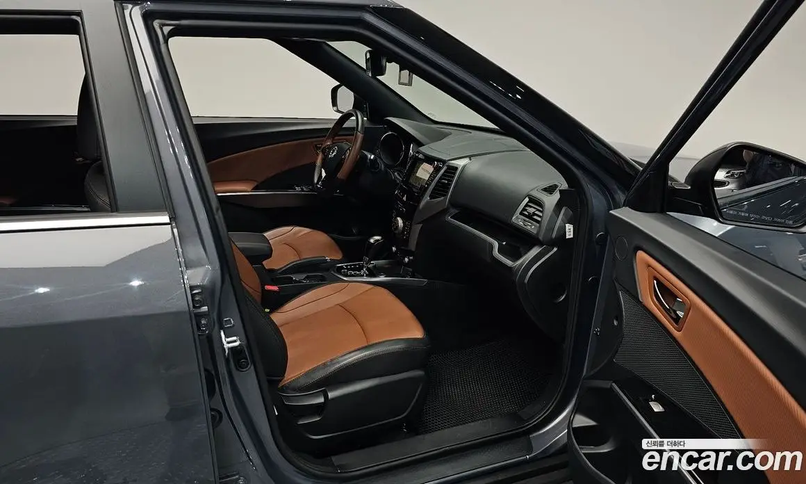 SsangYong TIBOLI 2017 1.6 автомат (гидро), фото 16
