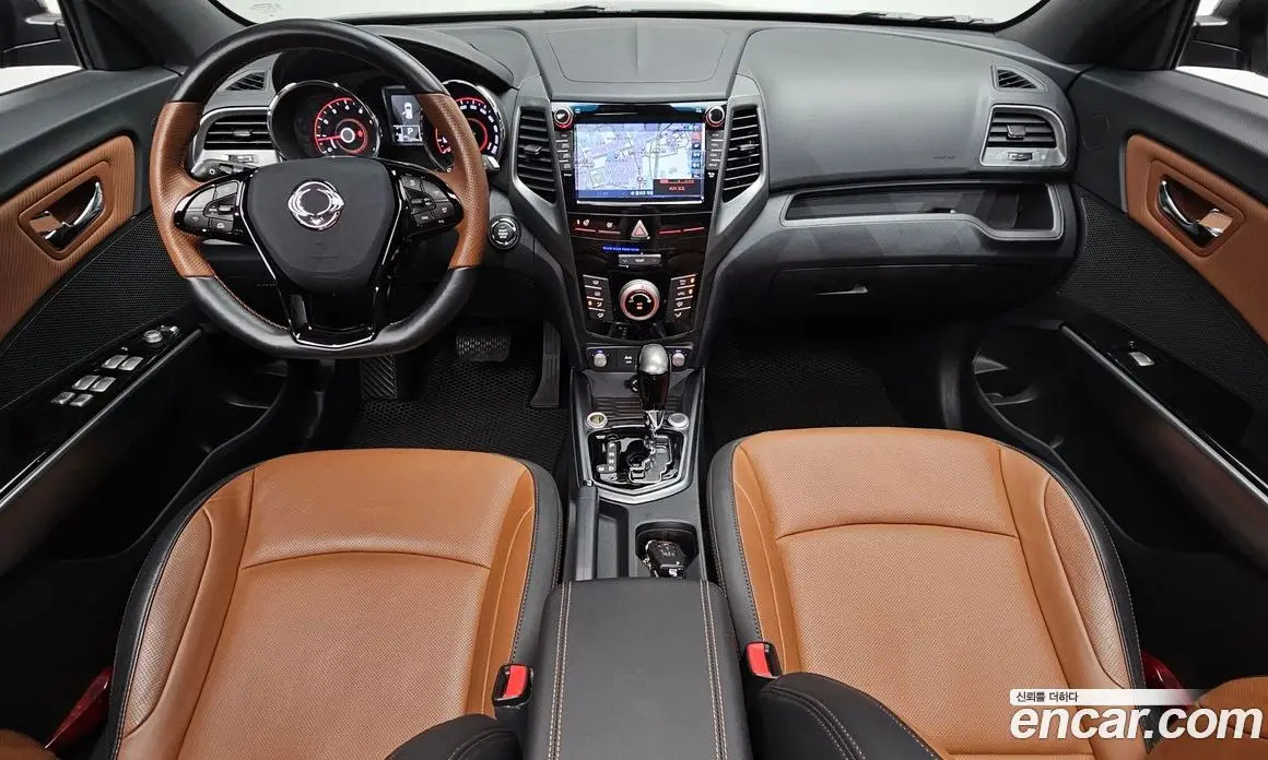 SsangYong TIBOLI 2017 1.6 автомат (гидро), фото 9
