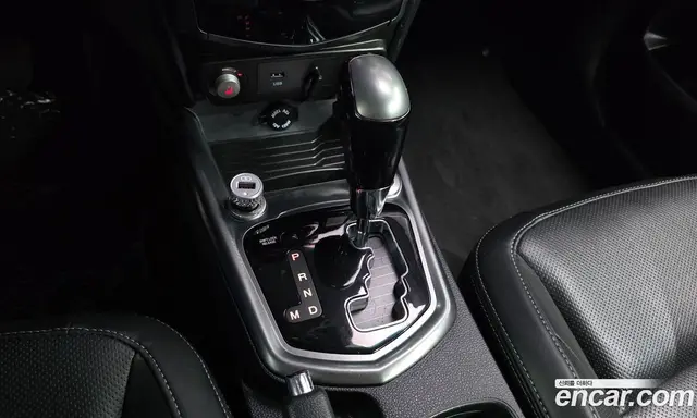 SsangYong TIBOLI 2018 1.6 автомат (гидро), миниатюра 9
