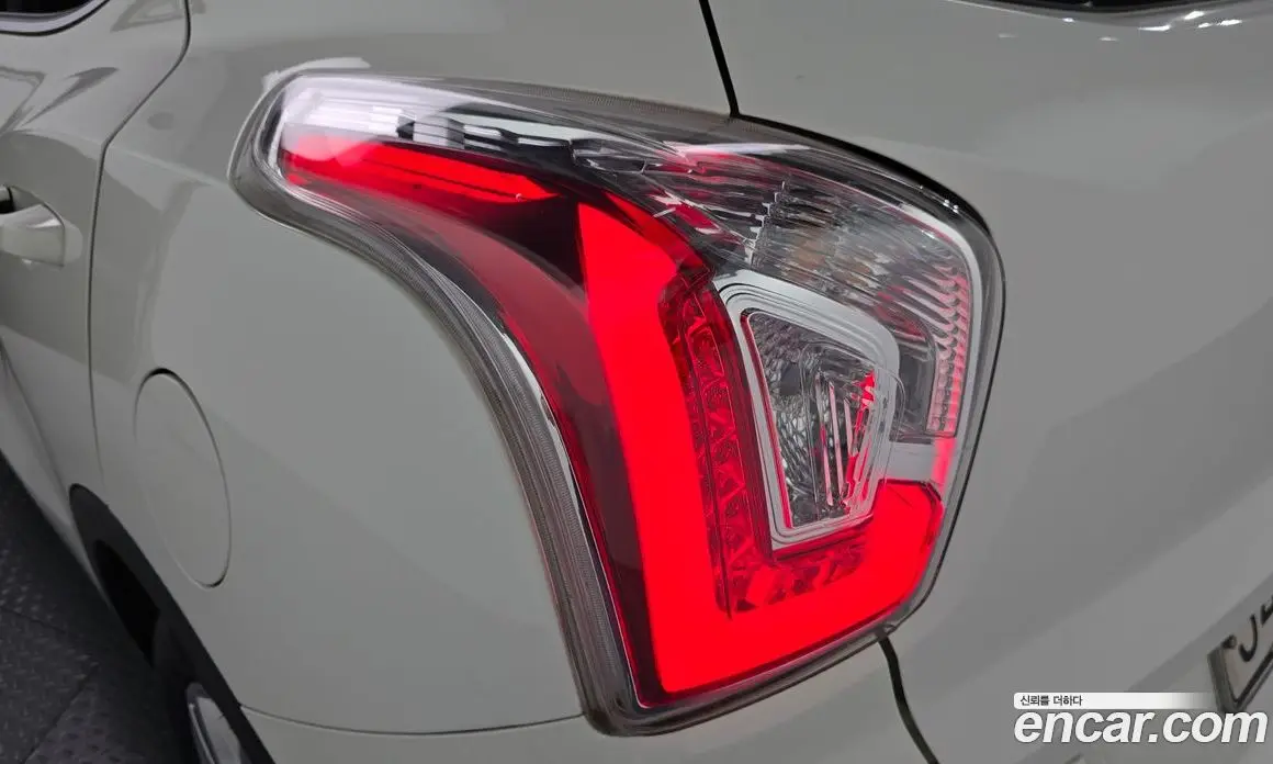 SsangYong TIBOLI 2018 1.6 автомат (гидро), фото 9