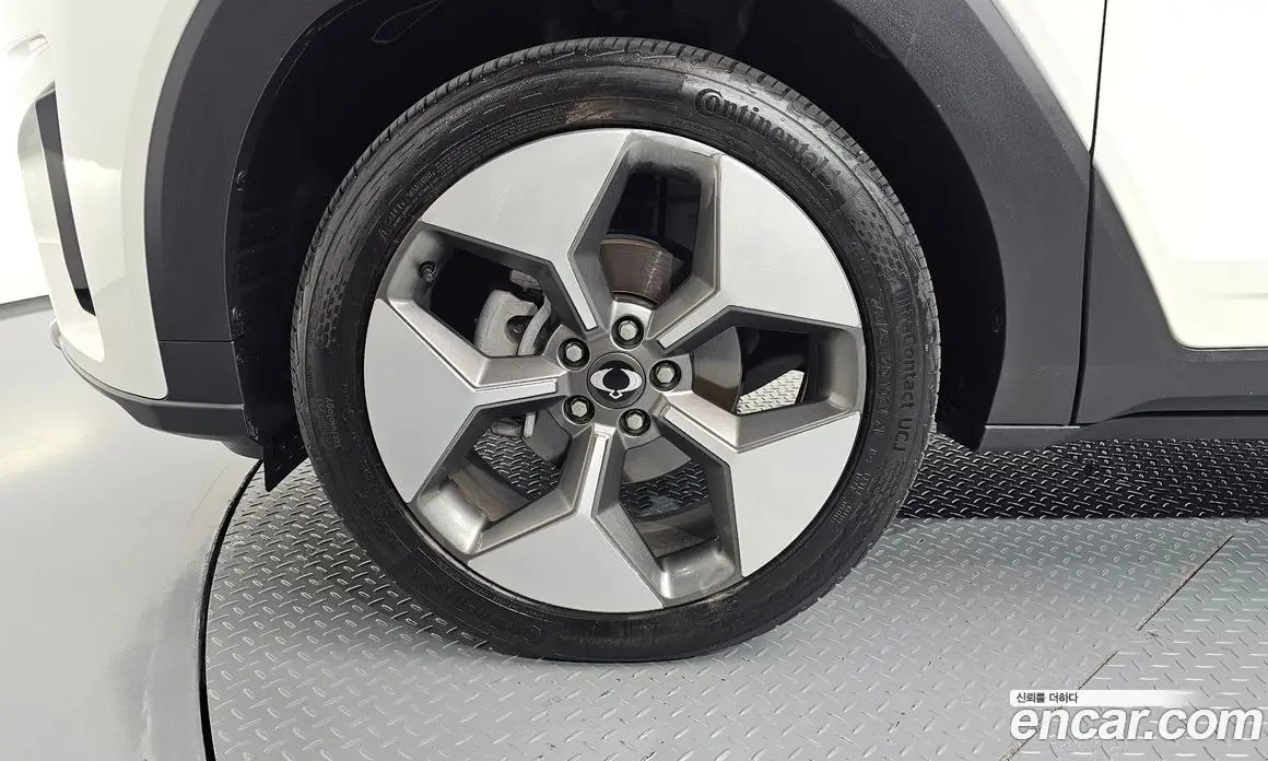 SsangYong Torres 2024 0.2 автомат (гидро), фото 5