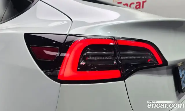 Tesla Model 3 2022 0.2 автомат (гидро), миниатюра 9