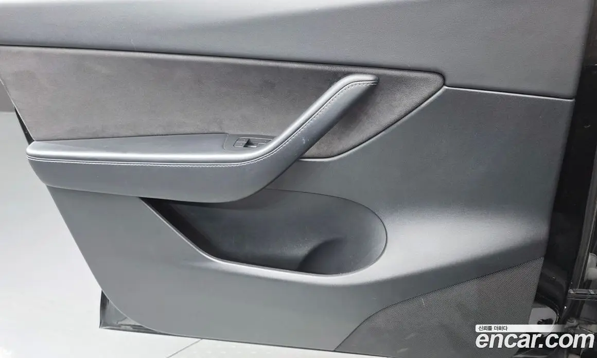 Tesla Model Y 2021 0.2 автомат (гидро), фото 14