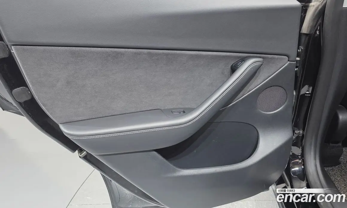 Tesla Model Y 2021 0.2 автомат (гидро), фото 15