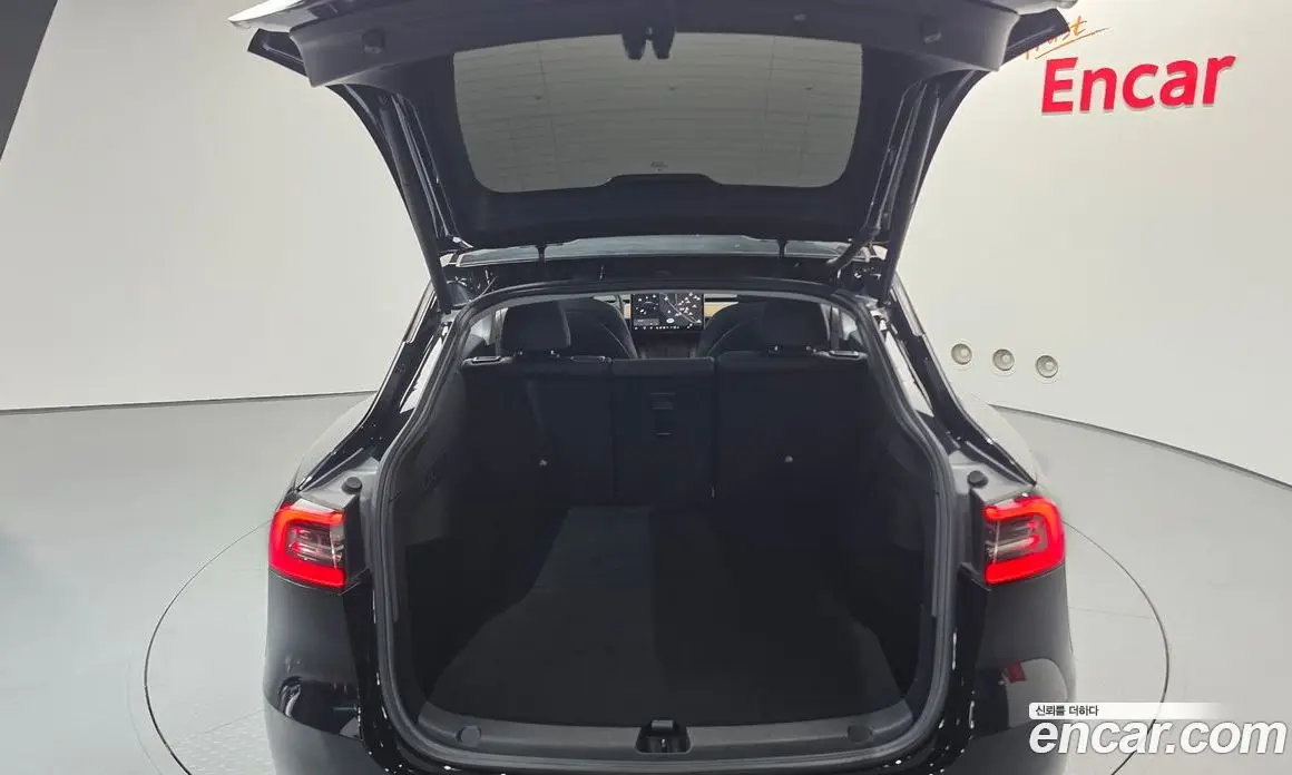 Tesla Model Y 2021 0.2 автомат (гидро), фото 30