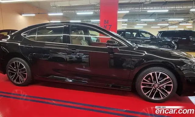 Toyota Camry, 2026, 6 км