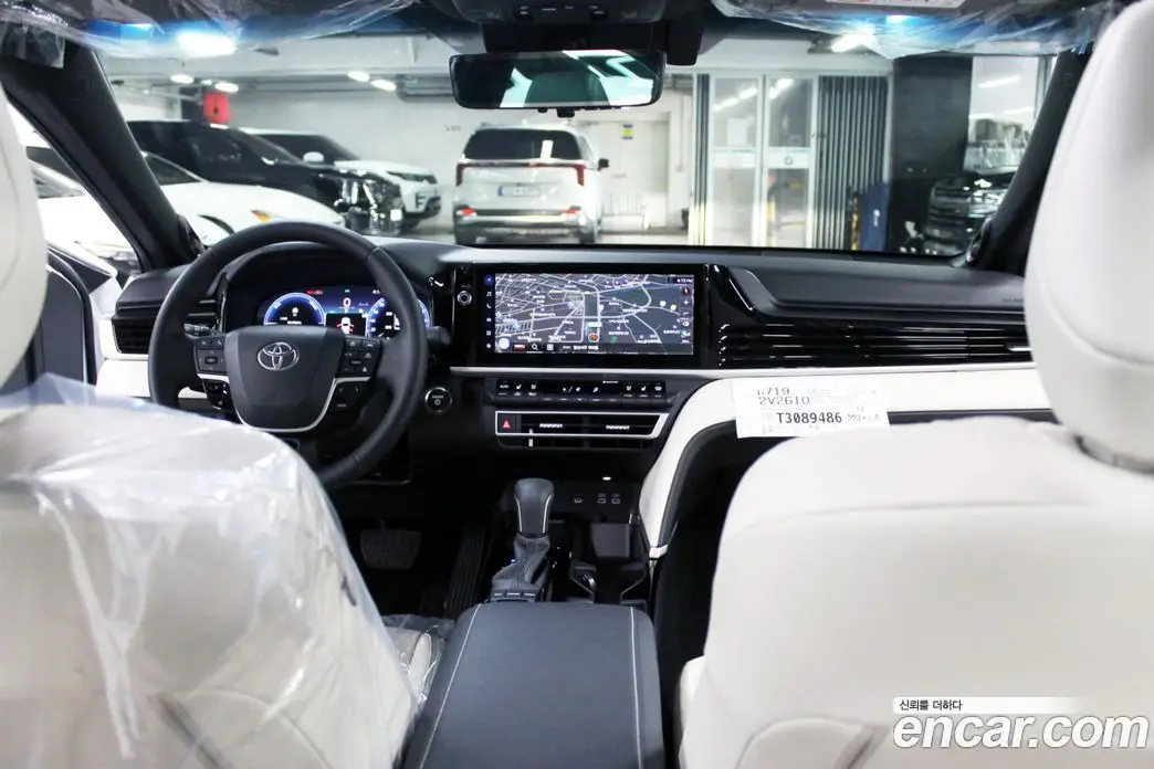 Toyota Camry 2026 2.5 автомат (гидро), фото 9