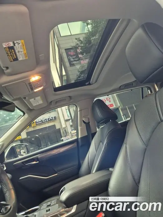 Toyota Highlander 2023 2.5 автомат (гидро), миниатюра 12