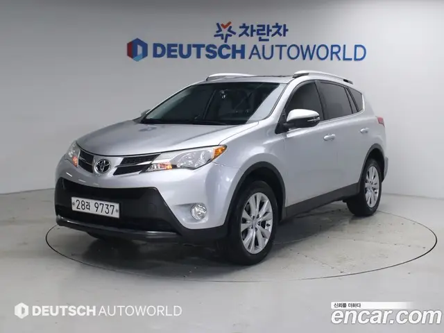 Toyota RAV4, 2013, 123 805 км