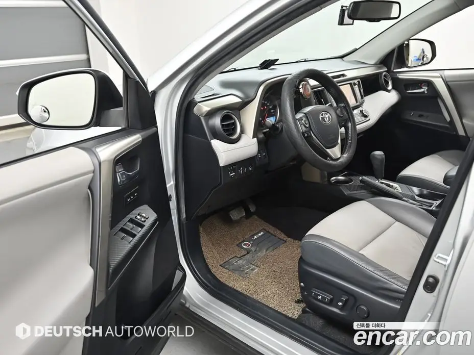 Toyota RAV4 2013 2.5 автомат (гидро), фото 11