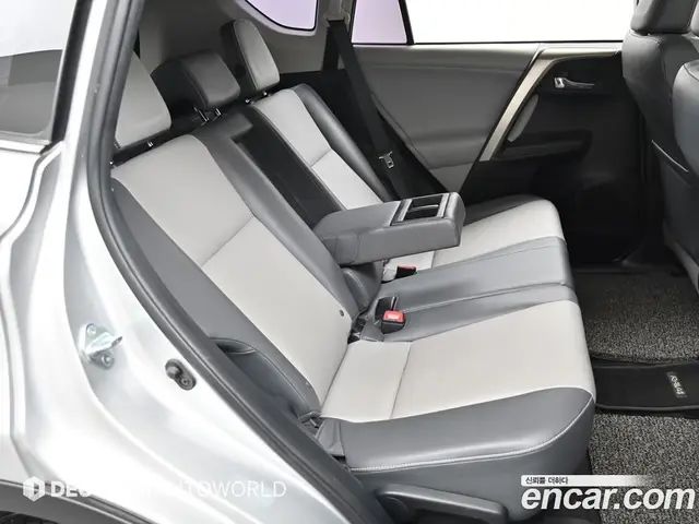 Toyota RAV4 2013 2.5 автомат (гидро), миниатюра 12