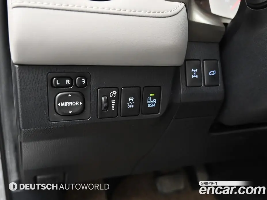 Toyota RAV4 2013 2.5 автомат (гидро), фото 17