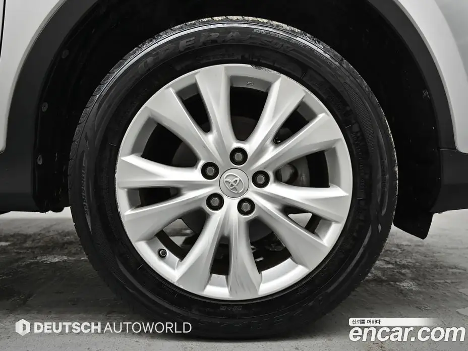 Toyota RAV4 2013 2.5 автомат (гидро), фото 5