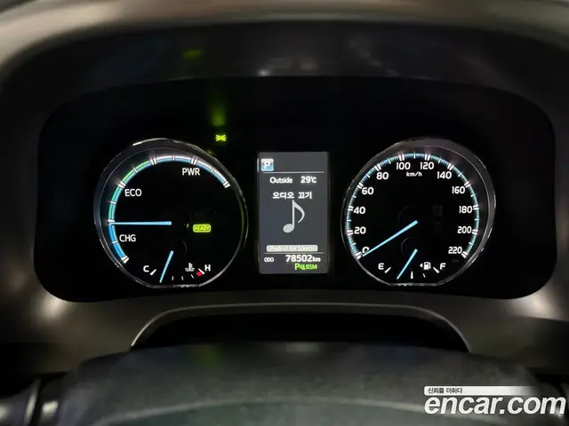 Toyota RAV4 2017 2.5 автомат (гидро), миниатюра 6