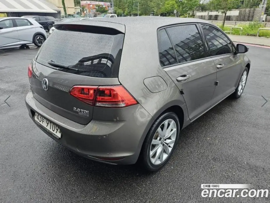 Volkswagen Golf 2013 2.0 автомат (гидро), фото 18