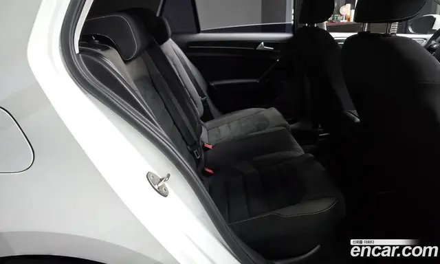 Volkswagen Golf 2015 1.6 автомат (гидро), миниатюра 12