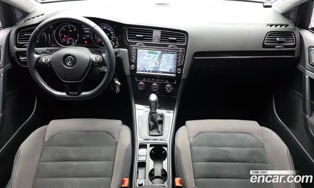 Volkswagen Golf 2015 1.6 автомат (гидро), миниатюра 7