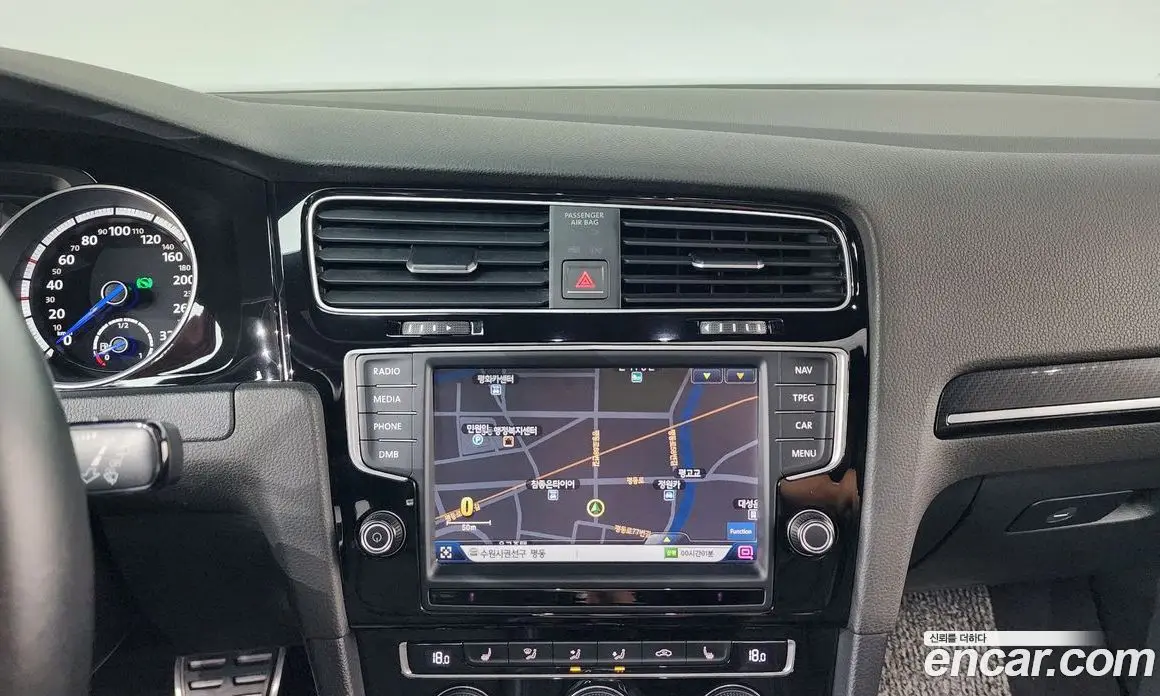 Volkswagen Golf 2016 2.0 автомат (гидро), фото 12