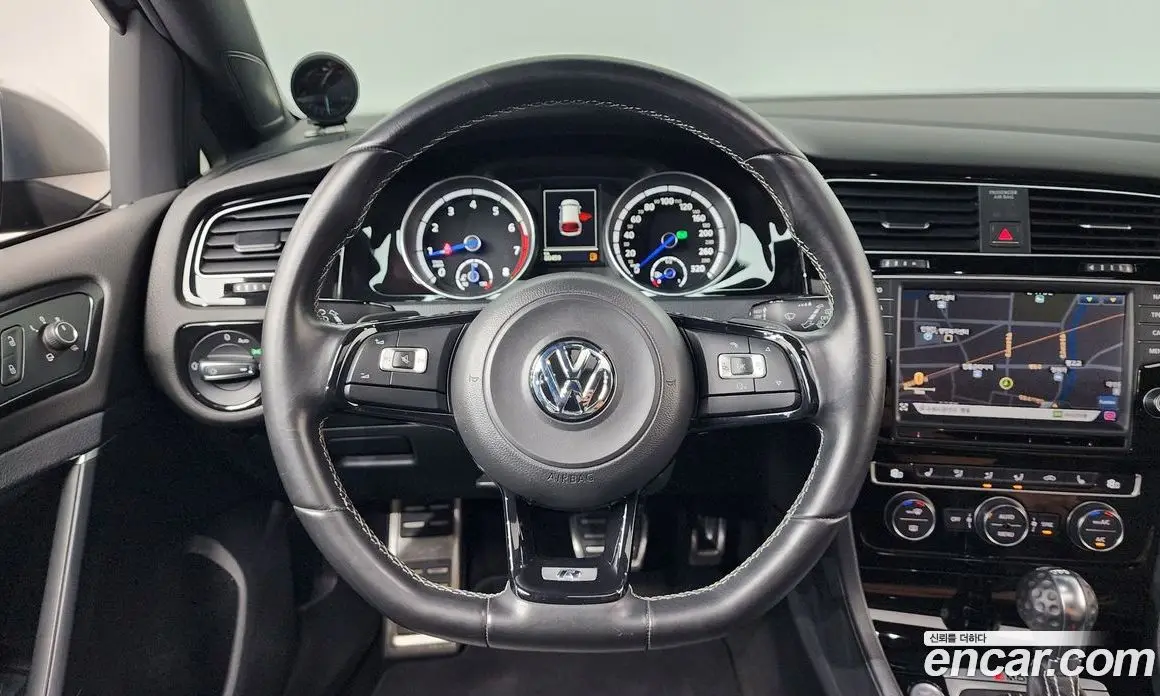 Volkswagen Golf 2016 2.0 автомат (гидро), фото 13