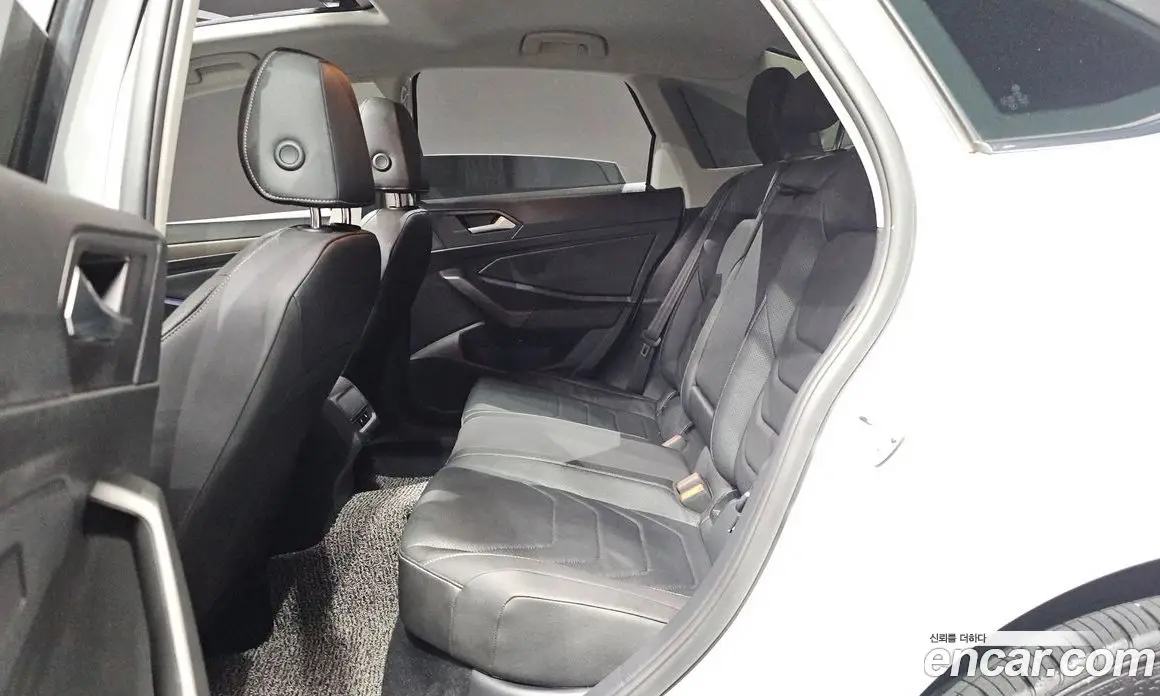 Volkswagen Jetta 2021 1.4 автомат (гидро), фото 16