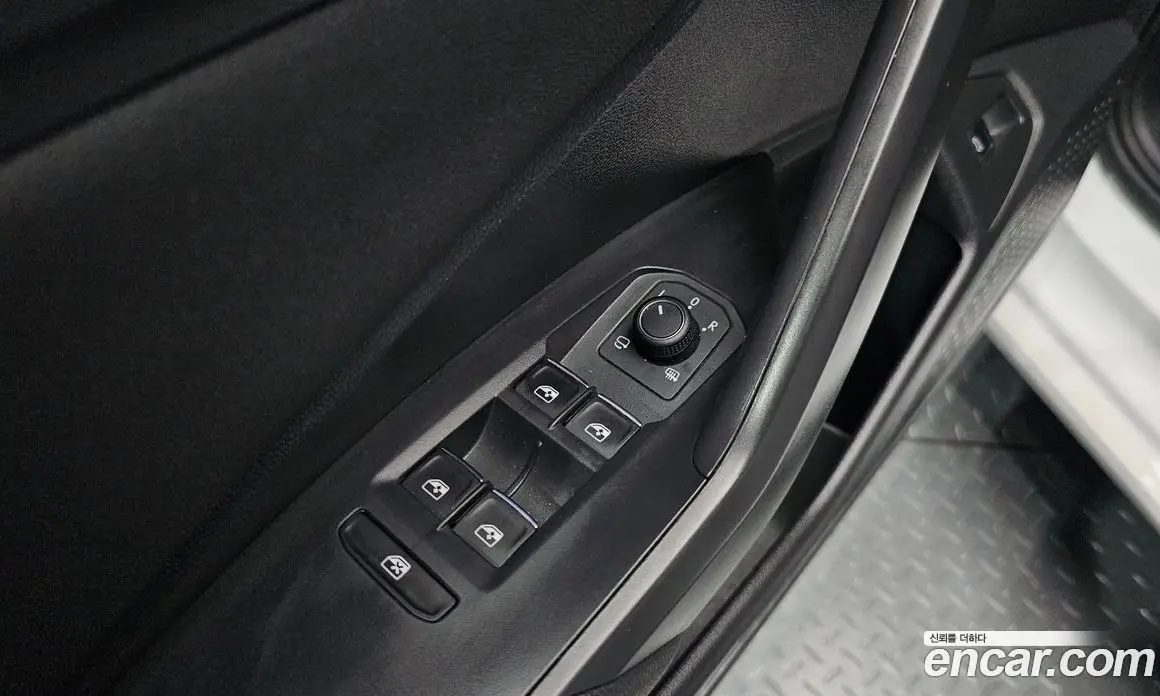 Volkswagen Jetta 2021 1.4 автомат (гидро), фото 30