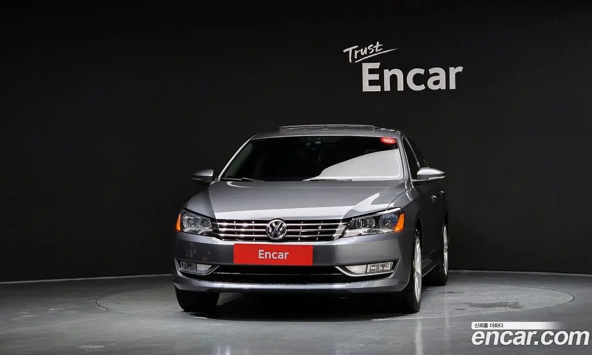 Volkswagen Passat 2013 2.0 автомат (гидро), фото 3