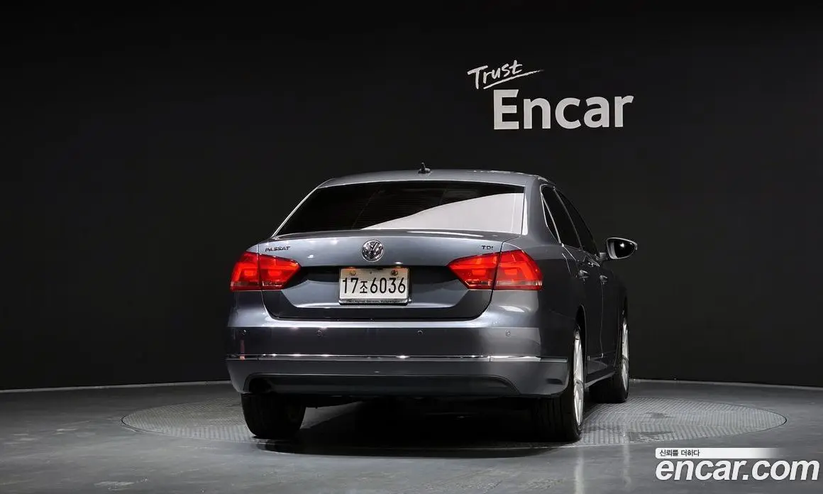 Volkswagen Passat 2013 2.0 автомат (гидро), фото 4