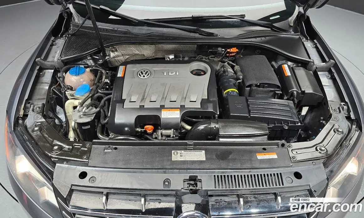 Volkswagen Passat 2013 2.0 автомат (гидро), фото 6
