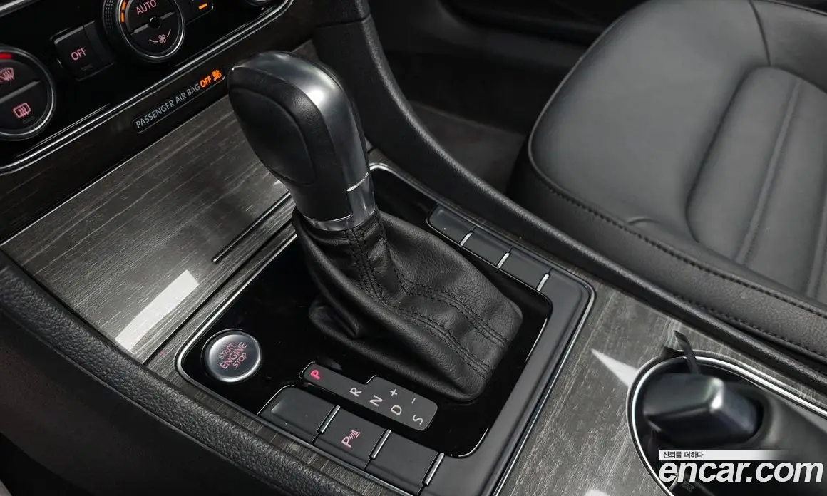 Volkswagen Passat 2018 2.0 автомат (гидро), фото 12