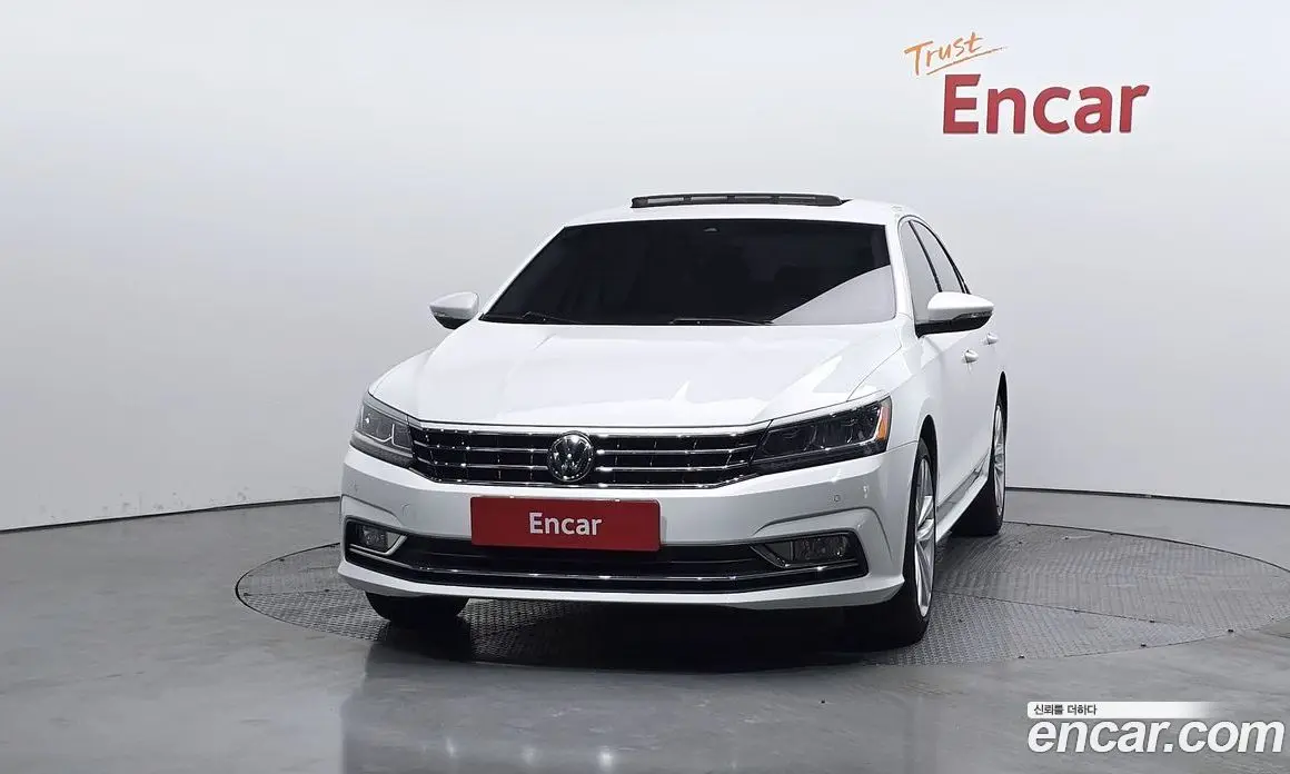 Volkswagen Passat 2018 2.0 автомат (гидро), фото 3